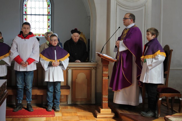 MSZAŚW IMIENINOWA SENIORA KS. KANONIKA RYSZARDA JANKOWIAK