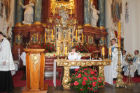  WYCIECZKA DZIECI KOMUNIJNYCH DO SANKTUARIUM MARYJNEGO NA ŚW GÓRĘ DO GOSTYNIA 