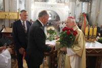  MSZA ŚW ODUSTOWA KU CZCI ŚW ROCHA ODPRAWIŁ KS. BISKUP ZDZISŁAW FORTUNIAK W 40 ROCZNICĘ SAKRY BISKUPIEJ 