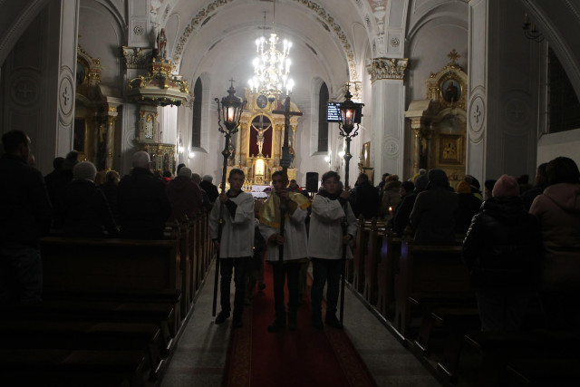 NIEPOKALANE POCZĘCIE NMP PROCESJA ŚWIATŁA