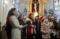  MSZA ŚW W DRUGI DZIEŃ ŚWIĄT POŁĄCZONA Z RODZINNYM KOLĘDOWANIEM 