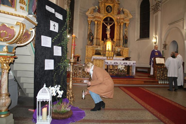 DZIEŃ WSPOMNIENIA WSZYSTKICH ZMARŁYCH PARAFIAN W OSTATNIM ROKU