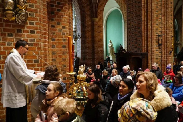 XXVIII SPOTKANIE FLAŻOLECISTÓW W KATEDRZE POZNAŃSKIEJ WRÓD NICH NASI MŁODZI PARAFIANIE