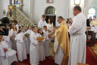  UROCZYSTOŚĆ PIERWSZEJ KOMUNI ŚW 