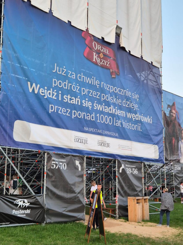 WYJAZD NA WIDOWISKO ORZEŁ I KRZYŻ