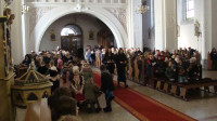  POŚWIĘCENIE MEDALIKÓW DZIECIOM PIERWSZOKOMUNIJNYM 